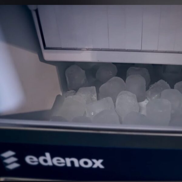 hielo de la fabricadora de hielo edenox FHC como es la maquina de hielo edenox fhc
