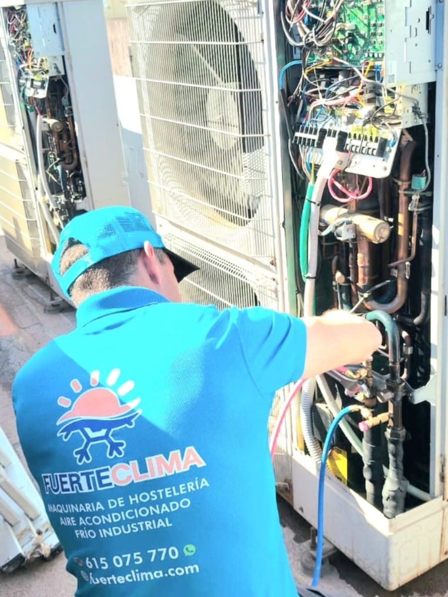 Jose Manuel Ortiz Luque tecnico de fuerteclima